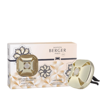 Protege tu coche de olores indeseados mientras lo perfumas con el difusor ambientador para coche Eternity Or de Maison Berger