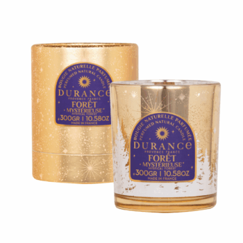 Perfuma tu hogar con un toque acogedor con la vela perfumada natural de aroma navideño Bosque Misterioso 300 gr de Durance