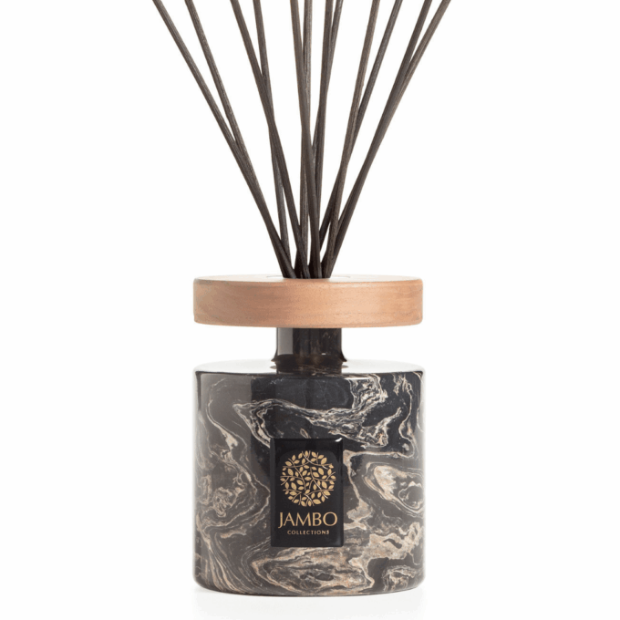 Crea un espacio de lujo con el mikado para hogar Konoko 500 ml de Jambo Collections