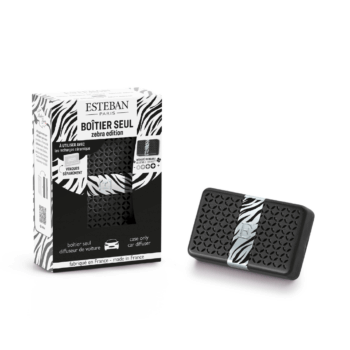 Perfuma y evita que se formen olores desagradables dentro de tu coche con el difusor de coche Zèbre y con ayuda de sus recambios de cerámica perfumada de Esteban Paris