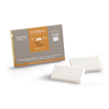 Sigue perfumando tu vehículo con este pack de recargas de ambientador de coche y armarios Ambre & Vanille Étoilée de Esteban Paris
